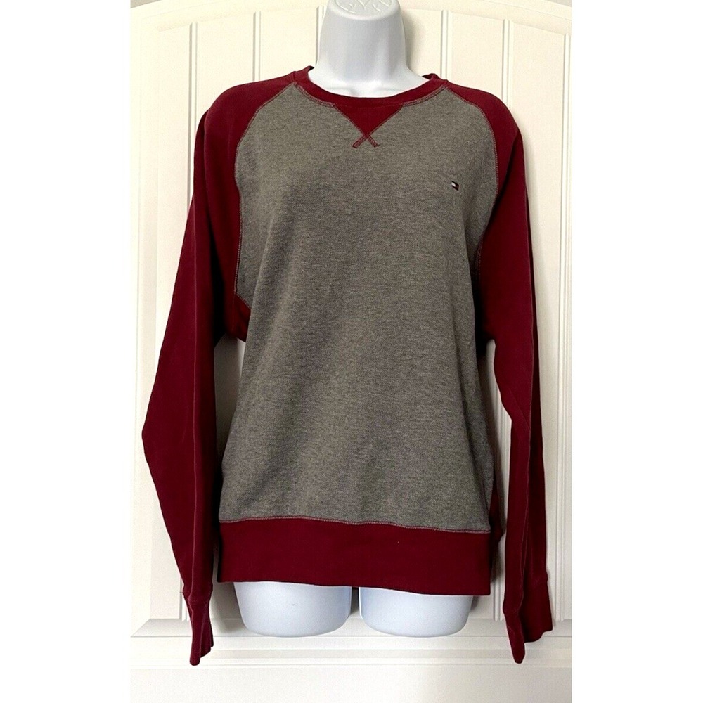 Tommy Hilfiger Womens Large Gray/ Red Long Sleeve Knit Sweater Sweatshirt